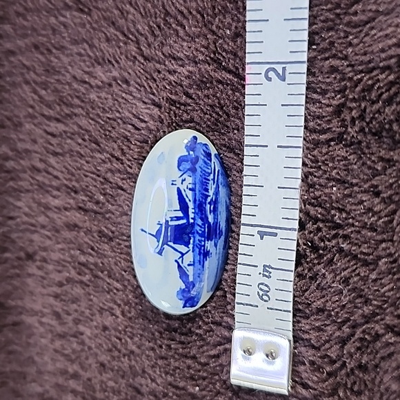 Delft Windmill Pin - Picture 2 of 4